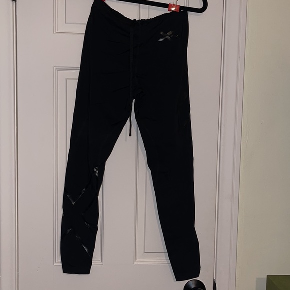 Core Compression Tights - Picture 4 of 6